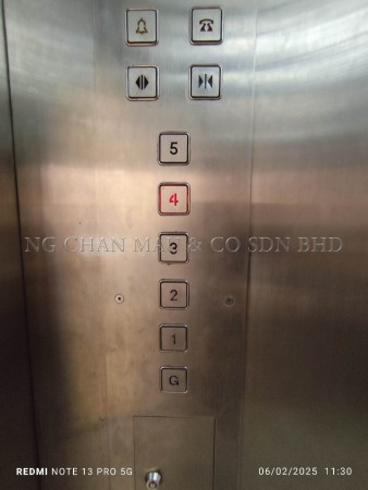 Apartment for Auction