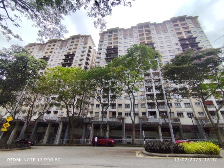 Condo For Auction at Perdana View