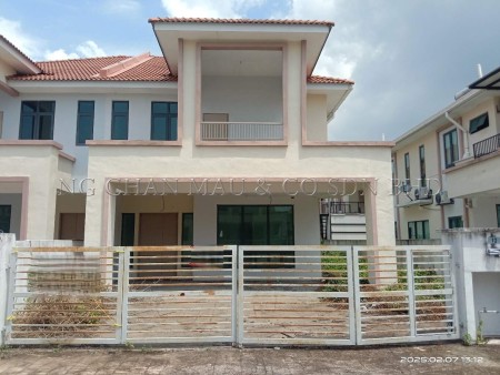 Villa For Auction at Morib