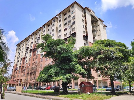 Apartment For Auction at Pangsapuri Desa Tanjung