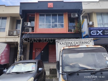 Shop Office for Auction