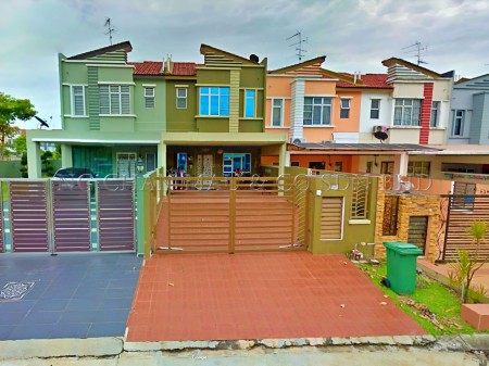 Terrace House For Auction at Setia Tropika