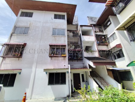 Apartment For Auction at Apartment Cempaka (Bdr Baru Selayang)