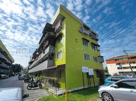 Apartment For Auction at Bandar Sungai Emas