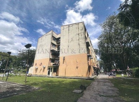 Apartment For Auction at Flat PKNS Seksyen 19