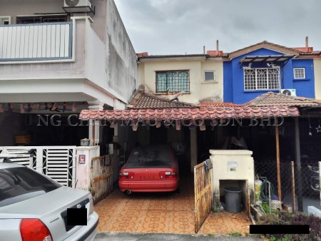 Terrace House For Auction at Green Valley Park (Pinggiran Lembah Hijau)