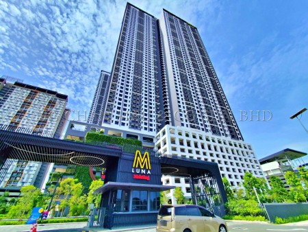 Serviced Residence For Auction at M Luna