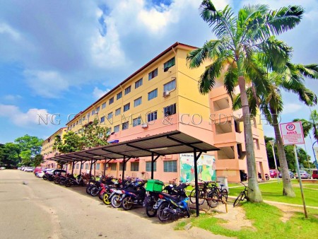 Apartment For Auction at Aman Perdana Apartment