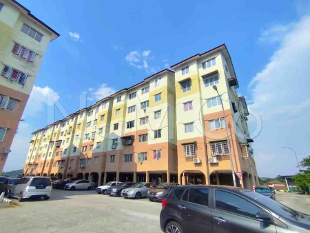 Apartment For Auction at Apartment Kelisa Ria