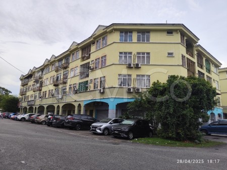 Apartment for Auction
