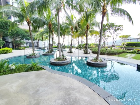 Serviced Residence for Auction