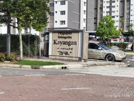 Apartment for Auction