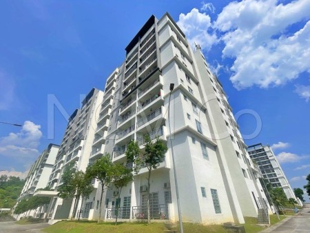 Apartment For Auction at Hijauan Height