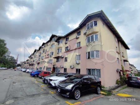 Apartment For Auction at Permai Apartment