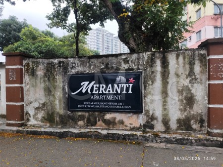 Apartment for Auction