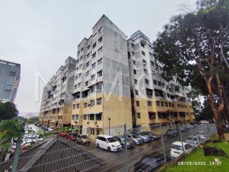 Apartment For Auction at Ruselia Apartment