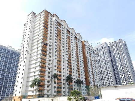 Apartment For Auction at Flora Damansara Apartment