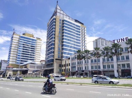 Retail Space For Auction at 1Borneo Hypermall