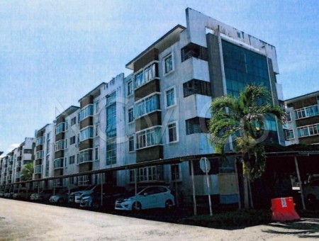 Apartment For Auction at Cyber City Apartment