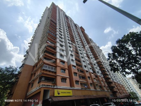 Apartment For Auction at Flora Damansara Apartment