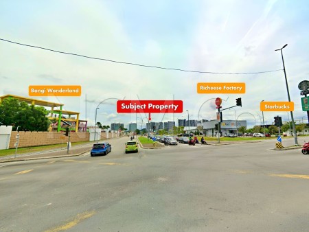 Apartment For Auction at Residensi Adelia