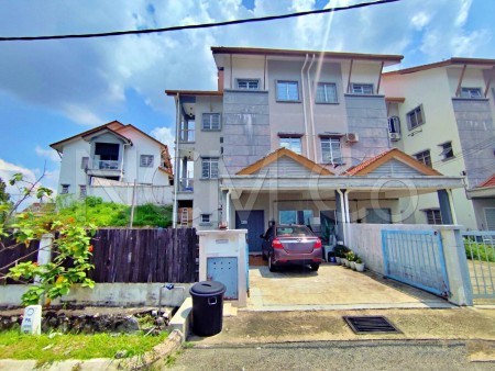 Terrace House For Auction at Ukay Perdana