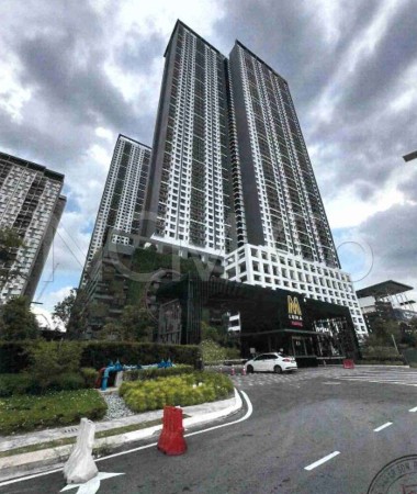 Condo For Auction at M Luna