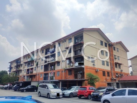 Flat For Auction at Bandar Baru Sungai Buloh