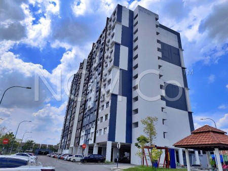 Apartment For Auction at Diamond Residence