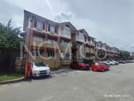 Apartment For Auction at D'Rimba