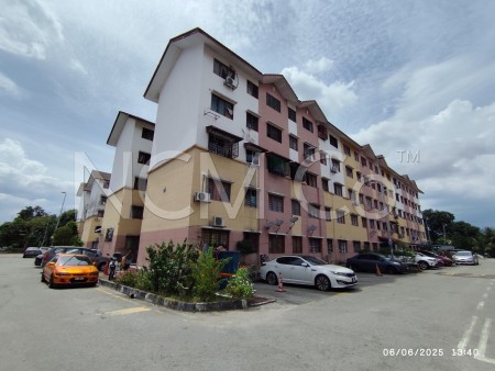Apartment For Auction at Sri Meranti