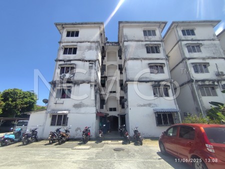 Apartment For Auction at Taman Kajang Mewah