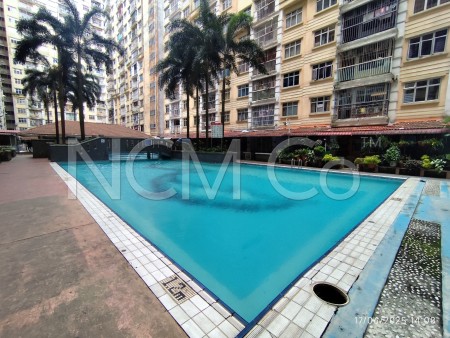 Apartment for Auction