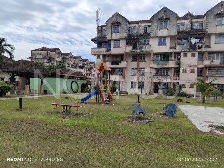 Apartment for Auction