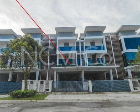 Terrace House For Auction at Taman Nusaputra Timur