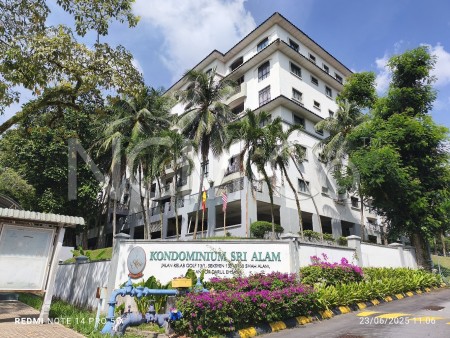 Condo For Auction at Sri Alam Condominium