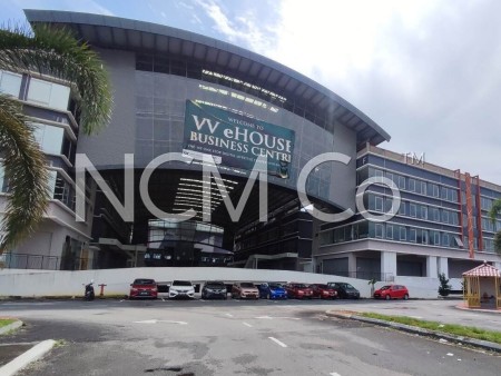 Retail Space For Auction at One Kesas