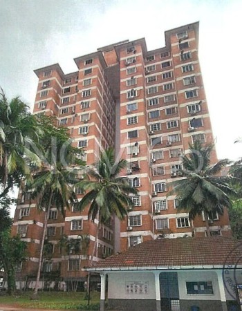 Condo For Auction at Garden Park