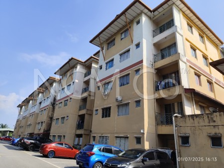 Apartment For Auction at Pangsapuri Seri Harmoni