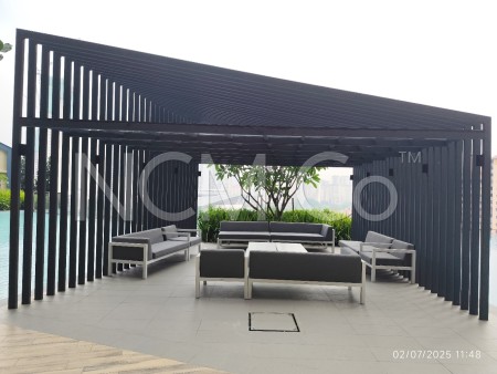 Condo for Auction