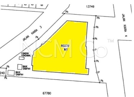 Condo for Auction