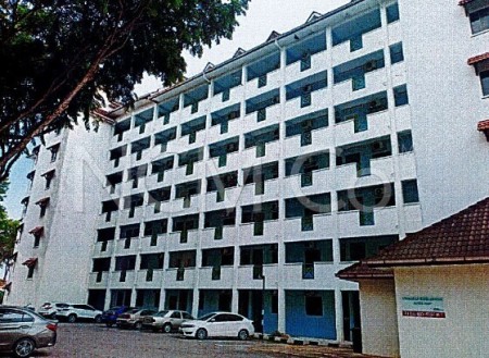 Apartment For Auction at Bayu Reach Resort
