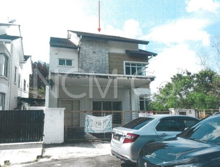 Bungalow House For Auction at Bandar Nusa Rhu