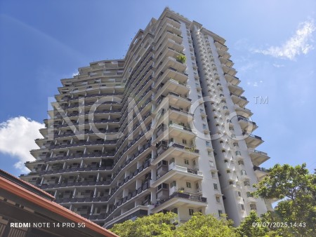 Condo For Auction at Armanee Terrace