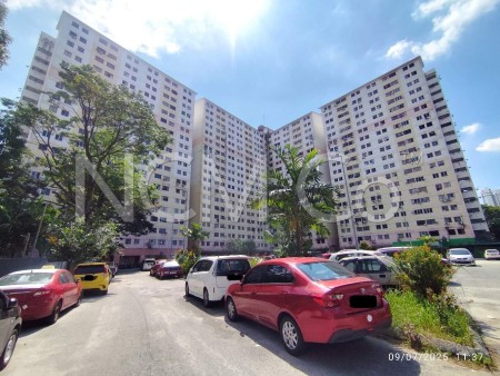 Flat For Auction at Apartment Kayu Ara