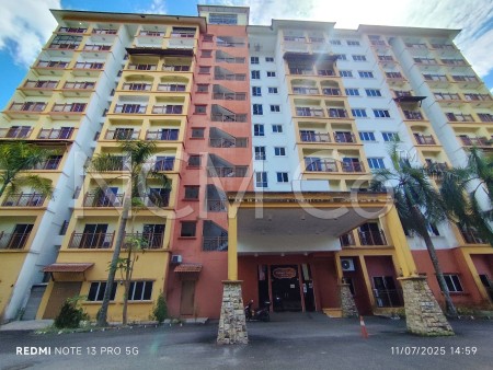 Serviced Residence For Auction at Bukit Merah Laketown