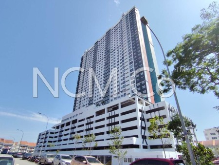 Apartment For Auction at Acacia Residences