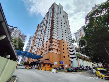 Apartment For Auction at Flora Damansara Apartment