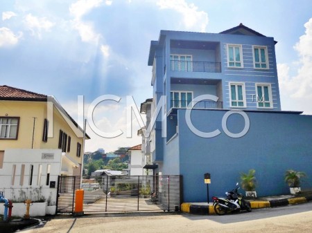 Bungalow House For Auction at Bukit Ledang