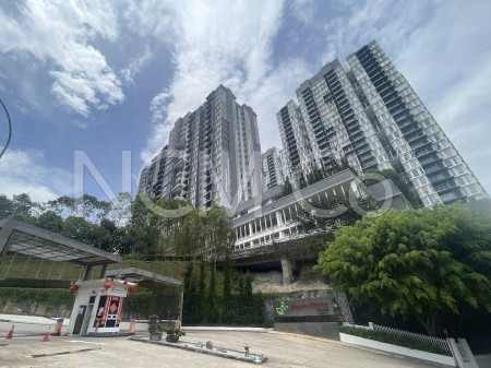 Condo For Auction at Green Residence